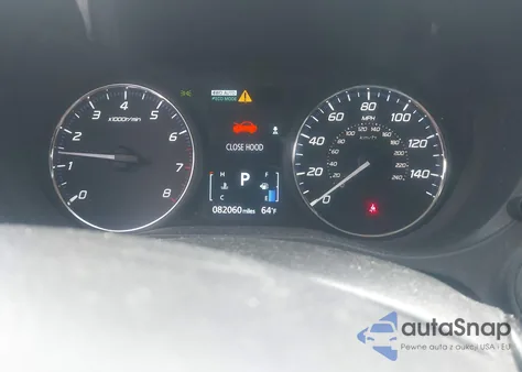 2018 Mitsubishi Outlander Es z USA, uszkodzony, nr VIN JA4AZ3A38JZ057722